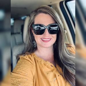 Meet your Posher, Ali